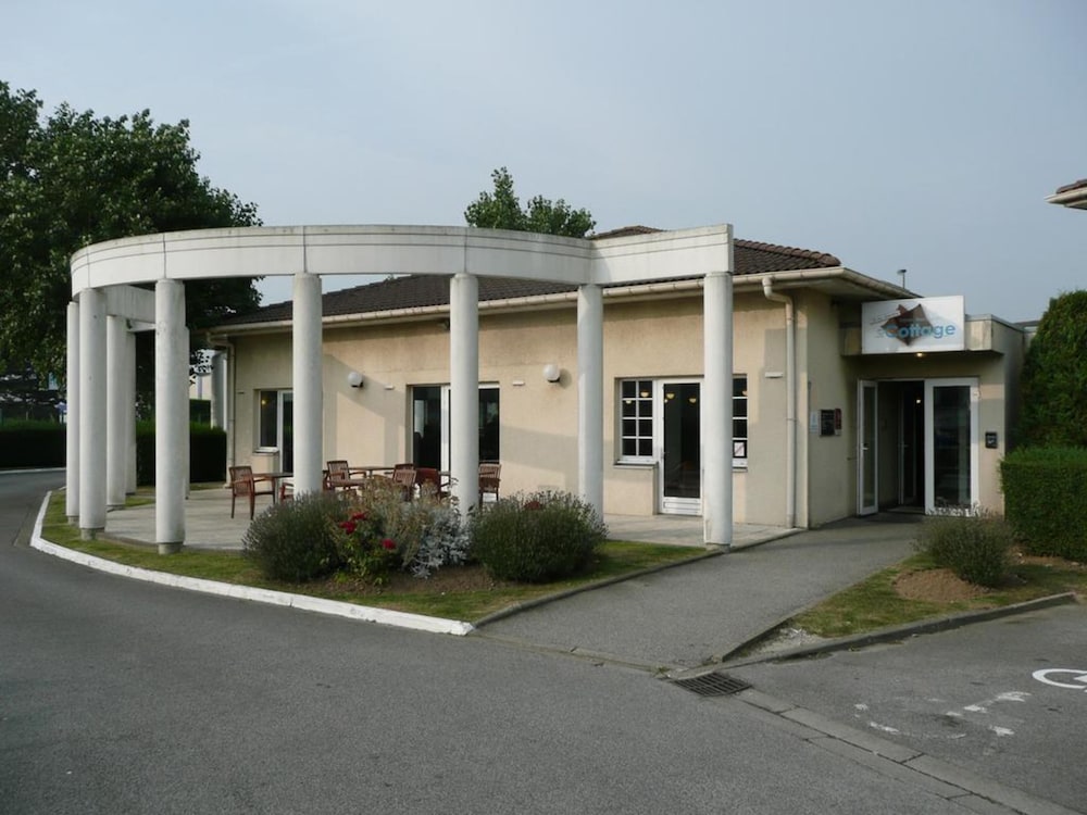 Logis Cottage Hotel 3/66