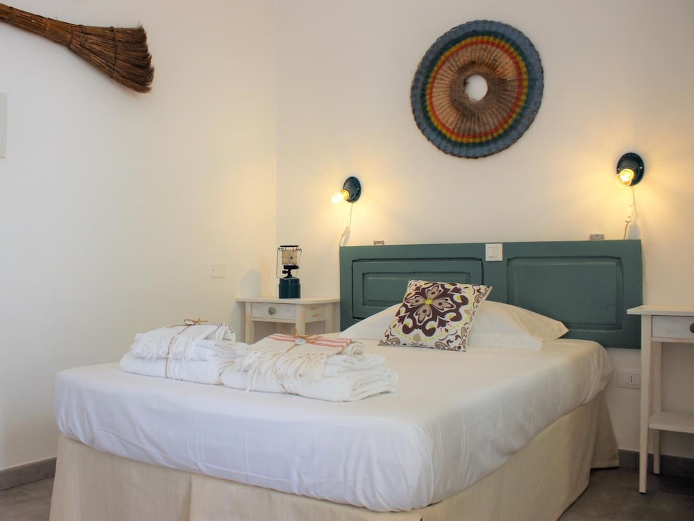 Li Perrini Boutique B&B 6/50
