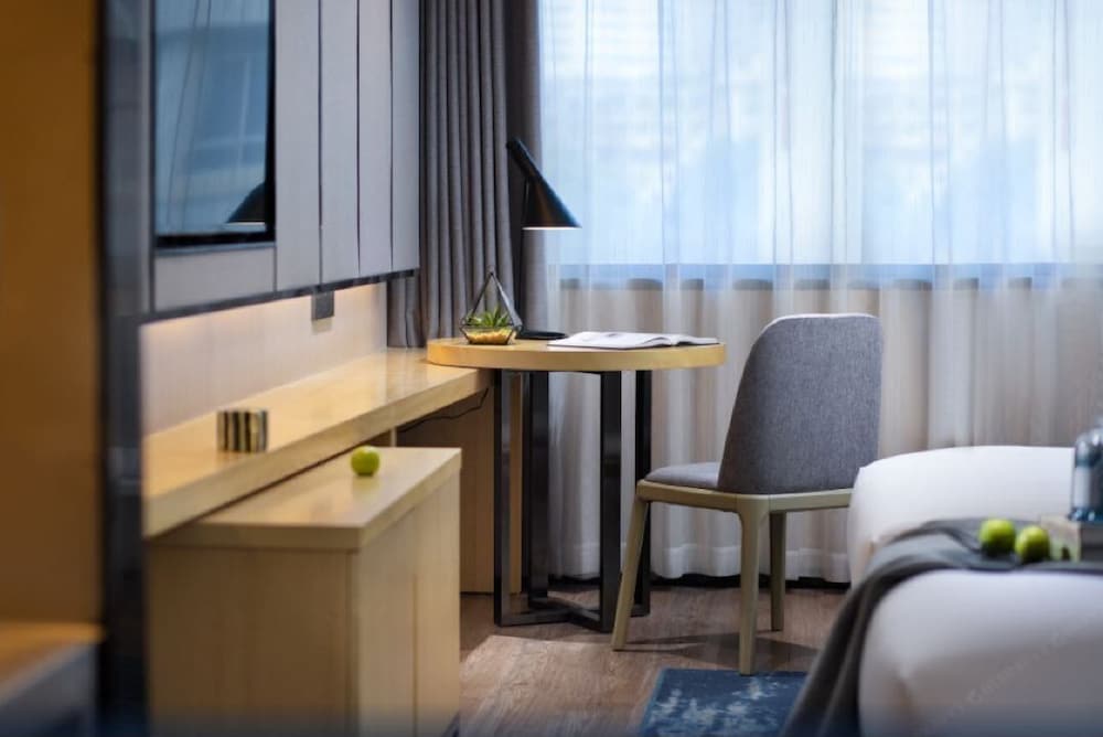 Echarm Hotel (Guangzhou Beijing Road Pedestrian Street Tianzi Wharf) 45/64