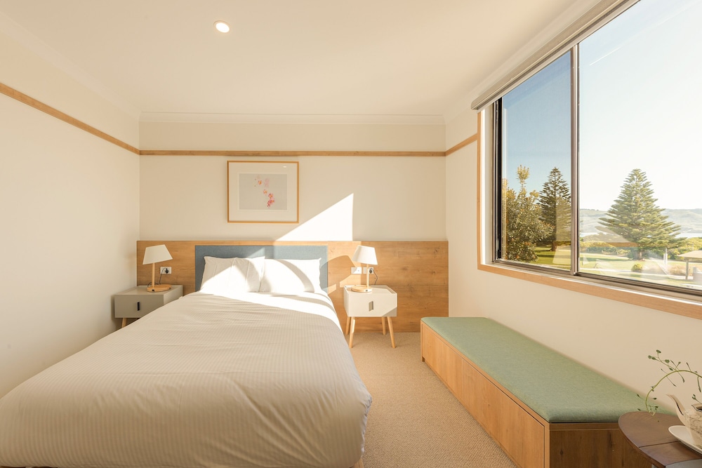 Blue Ocean Motel Apollo Bay (ex. Iluka Motel & Restaurant) 8/30