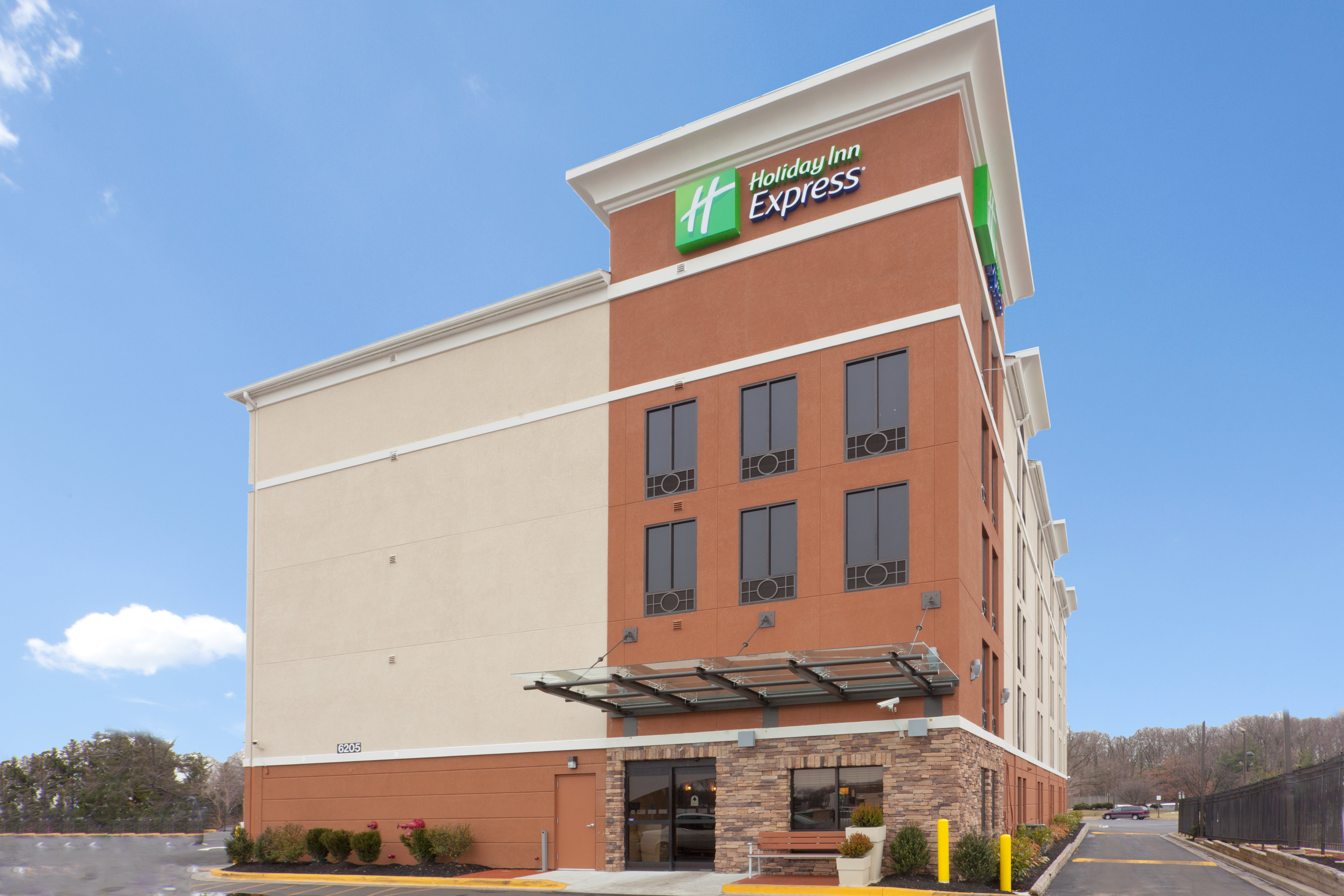 Holiday Inn Express Washington DC-BW Parkway 5/73