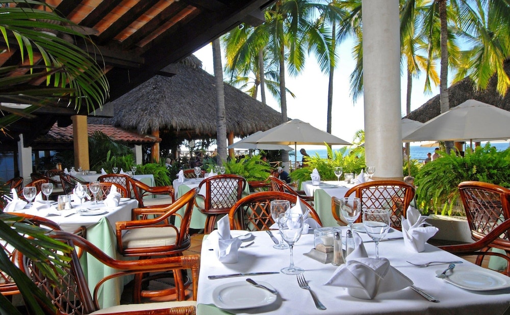 Costa Sur All Inclusive Resort Puerto Vallarta 46/50