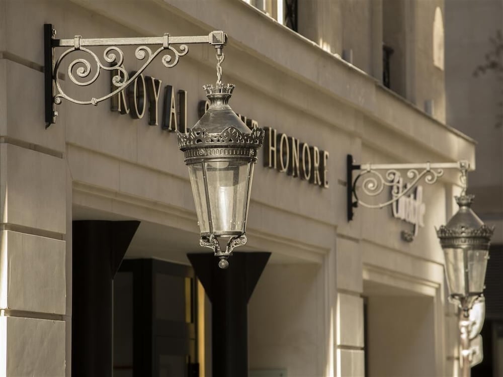 Hotel Royal Saint Honore 5/60
