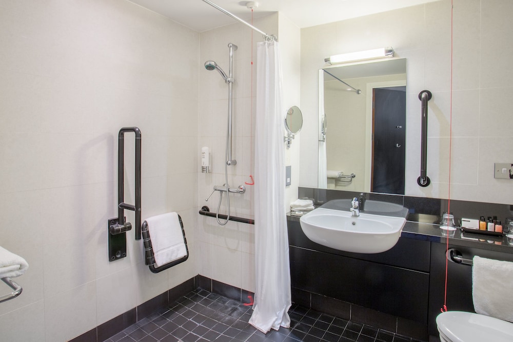 Crowne Plaza Marlow 13/74