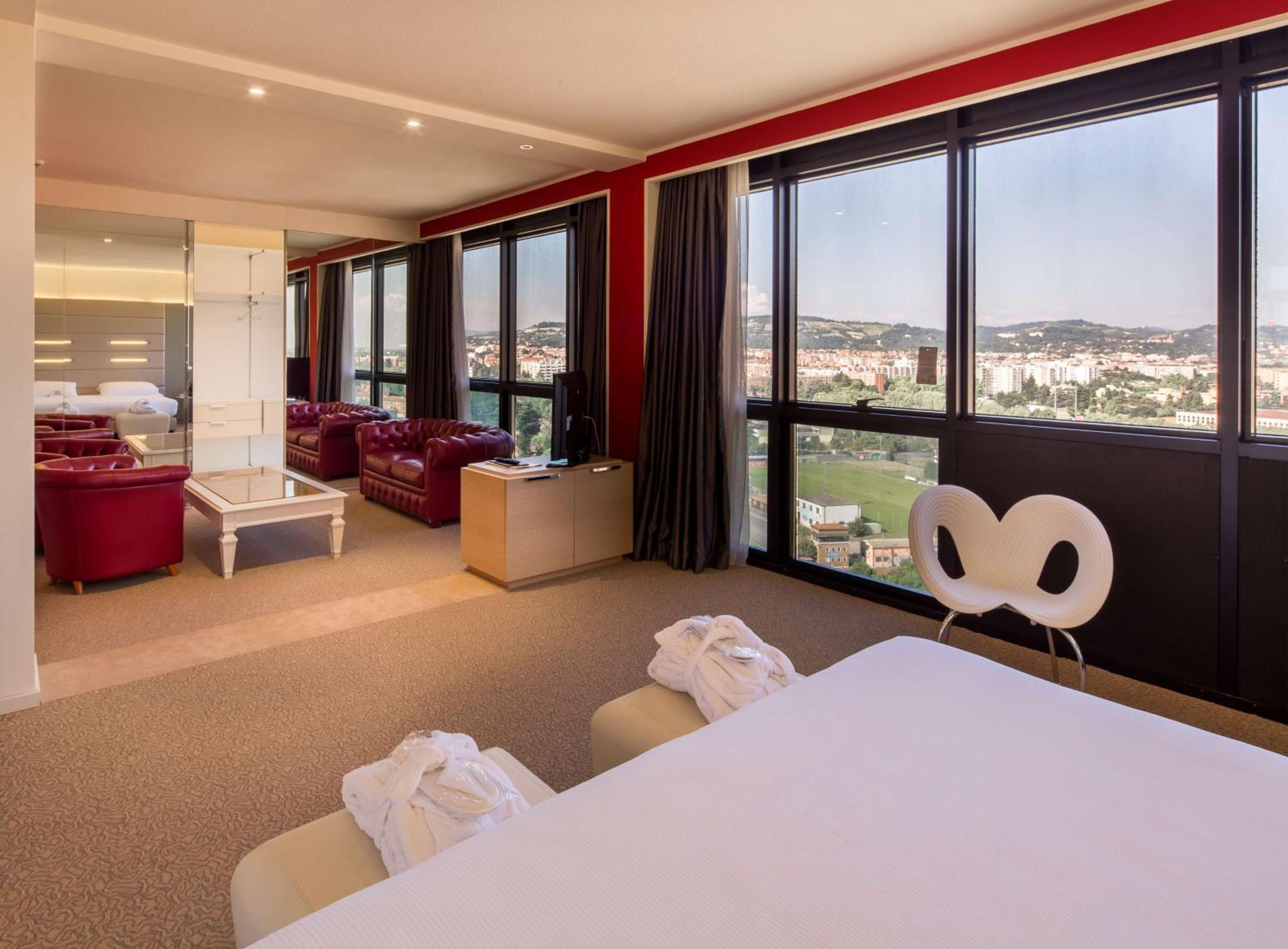 جناح جونيور ديلوكس، Best Western Plus Tower Hotel Bologna 7/9