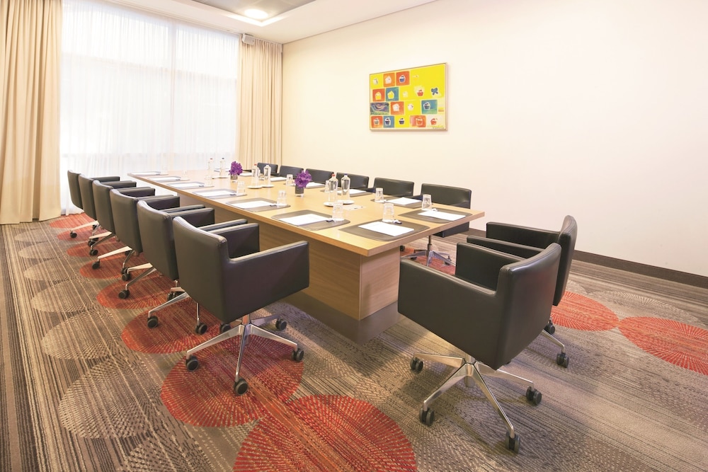 Movenpick Amsterdam City Centre 66/75