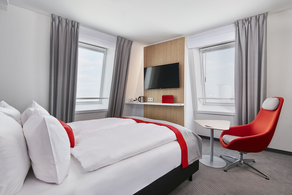 Holiday Inn Express Berlin - Alexanderplatz 23/67
