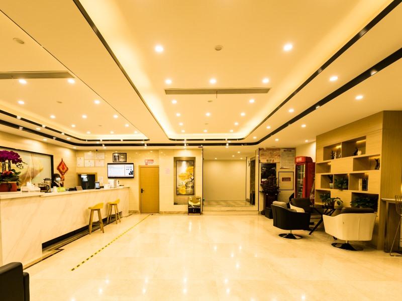 Lobby at GreenTree Inn Wuxi Jiangyin City Wanda Plaza Tongfu Road Express Hotel, WUXI