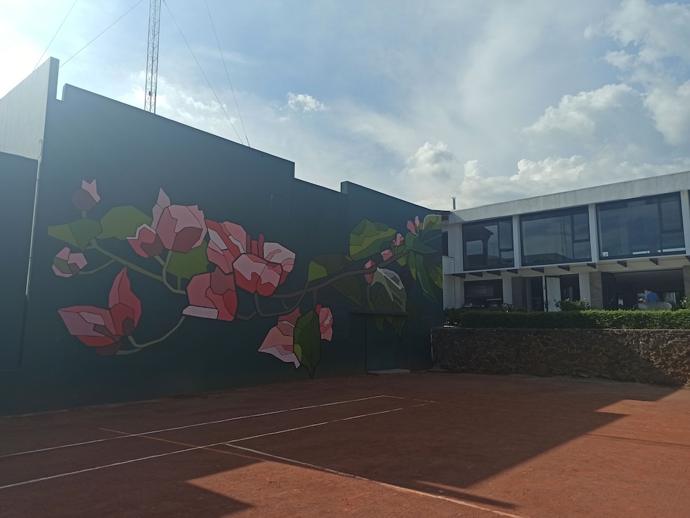 Villa Internacional De Tenis 8/50