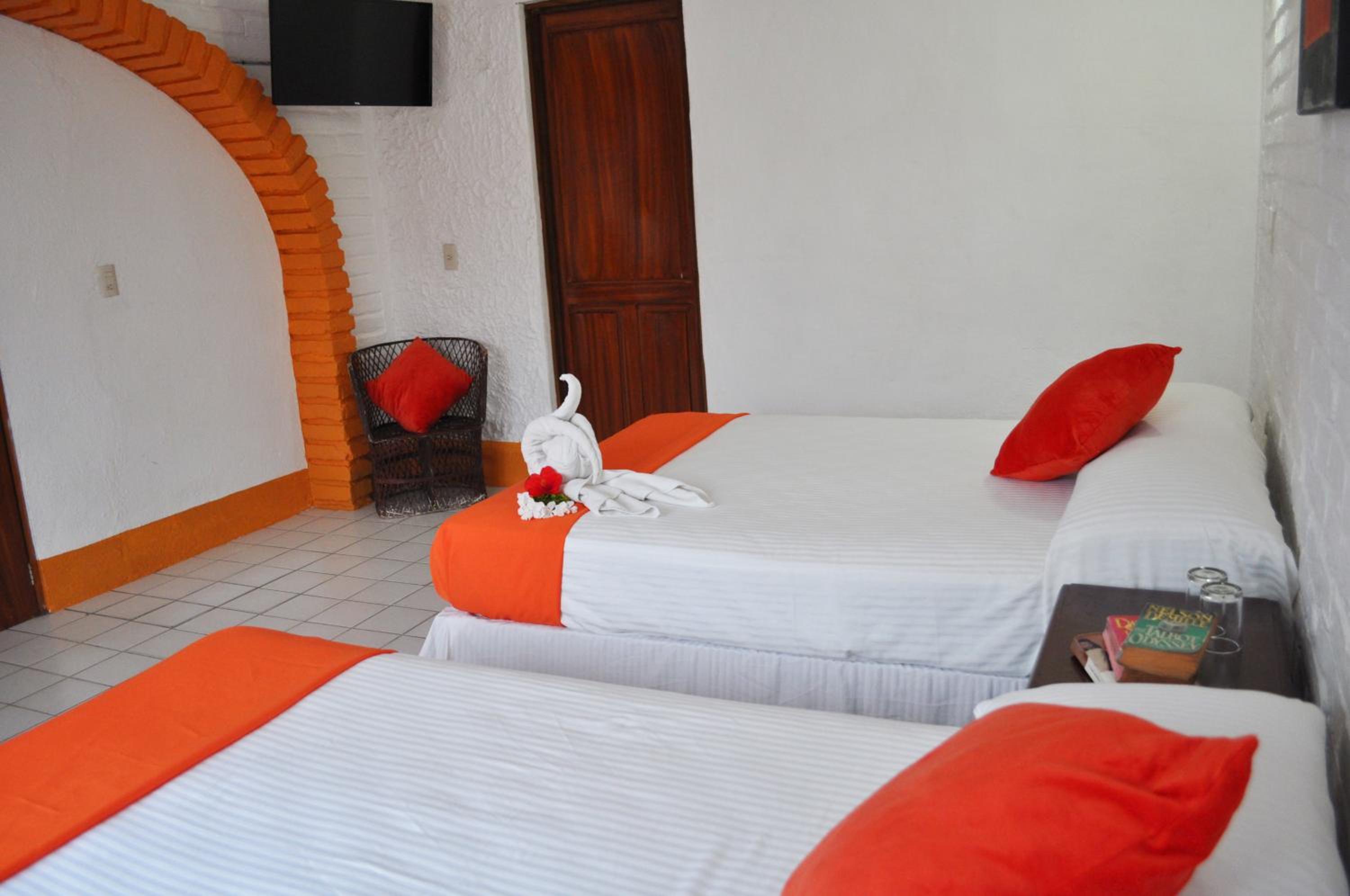 Room, Quadruple