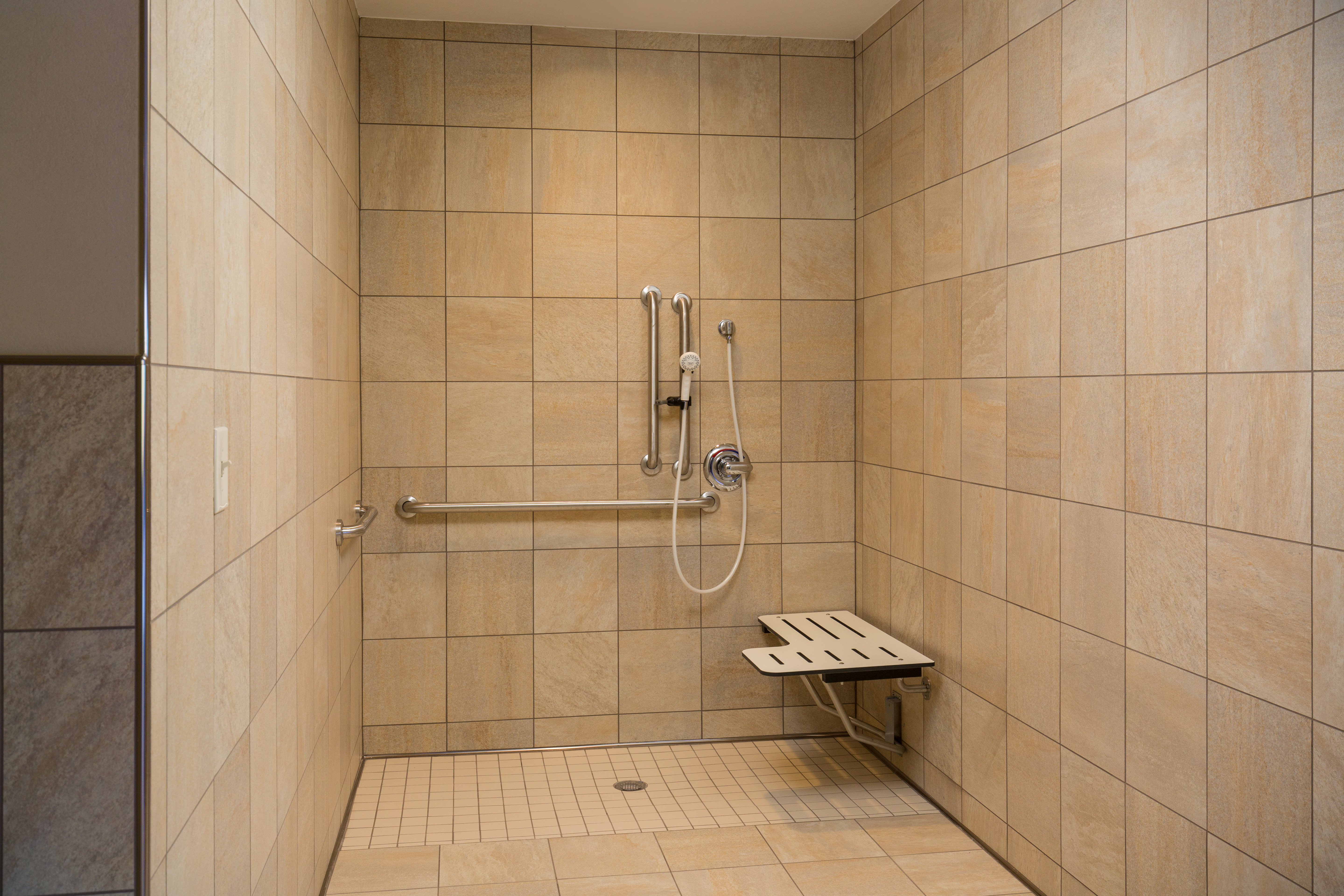 STAYBRIDGE SUITES COLUMBUS POLARIS 58/58