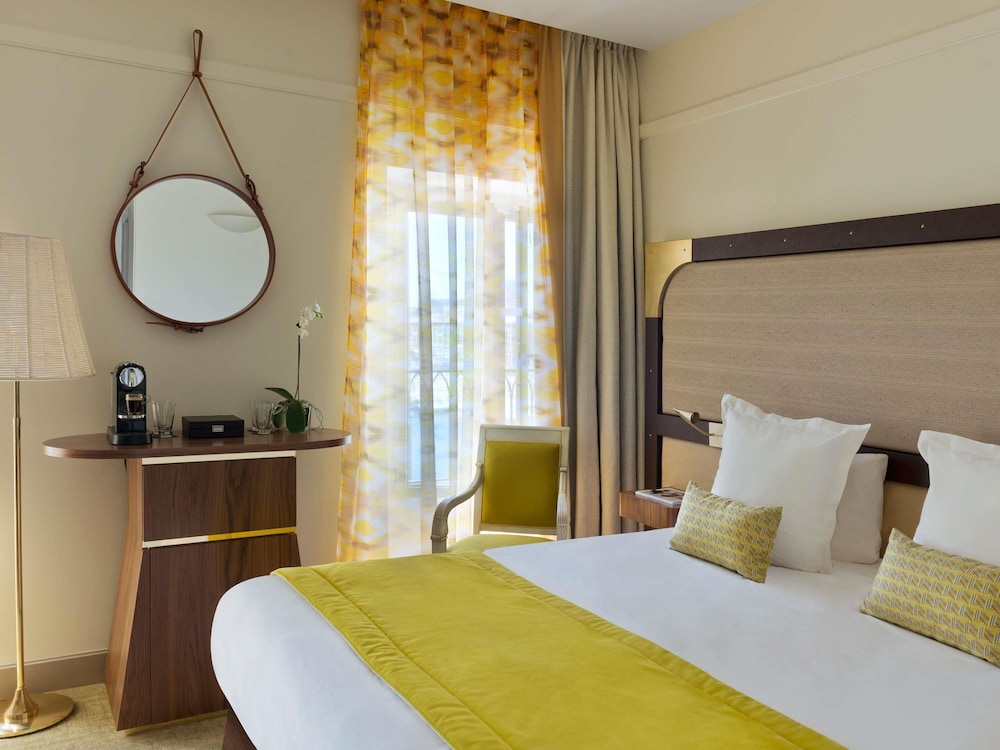 Deluxe, Double Bed, Old Port View