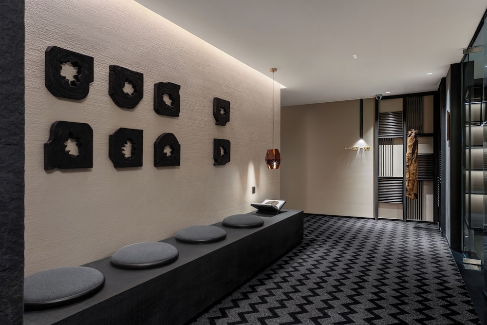 Borrman Hotel (Guangzhou Tianhe Sports Center Linhe West Metro Station) 9/56