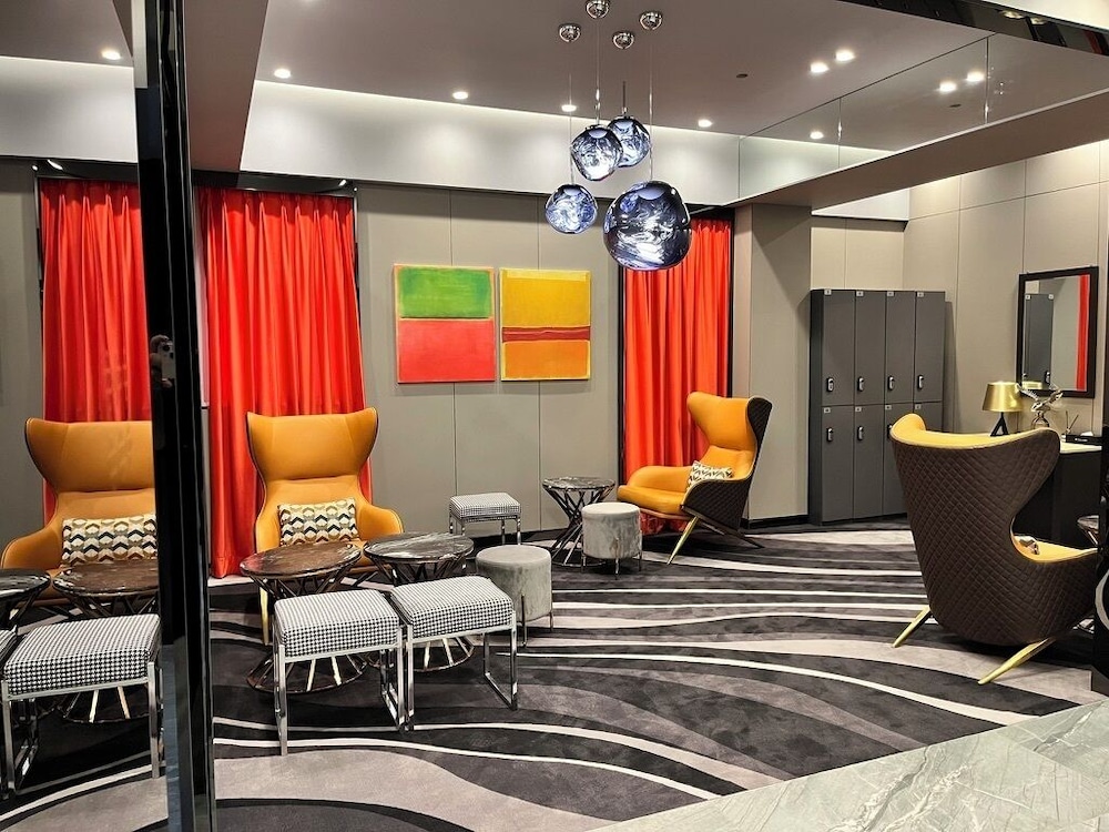 Mbn Hotel 14/16