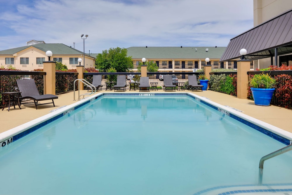 Comfort Inn Weatherford 1/29
