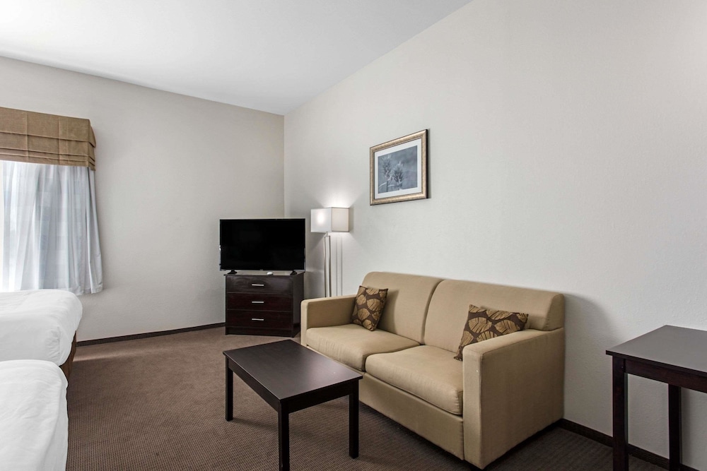 MainStay Suites Big Spring North I-20 8/22