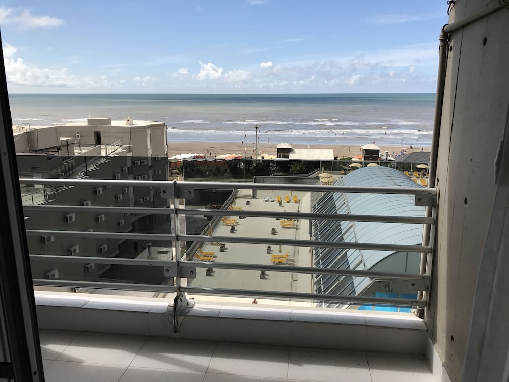 Hotel Luz y Fuerza San Bernardo 1/27