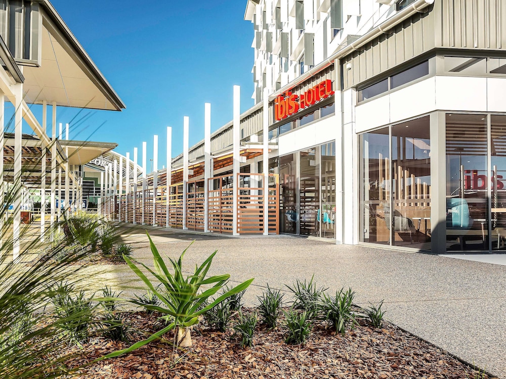 Ibis Mackay 61/67