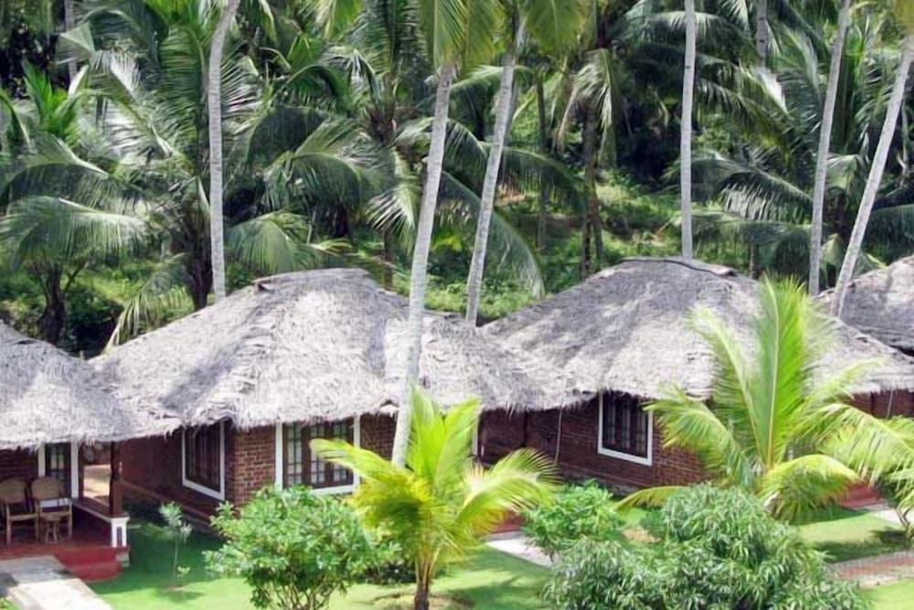 Abad Harmonia Ayurveda Beach Resort 38/42