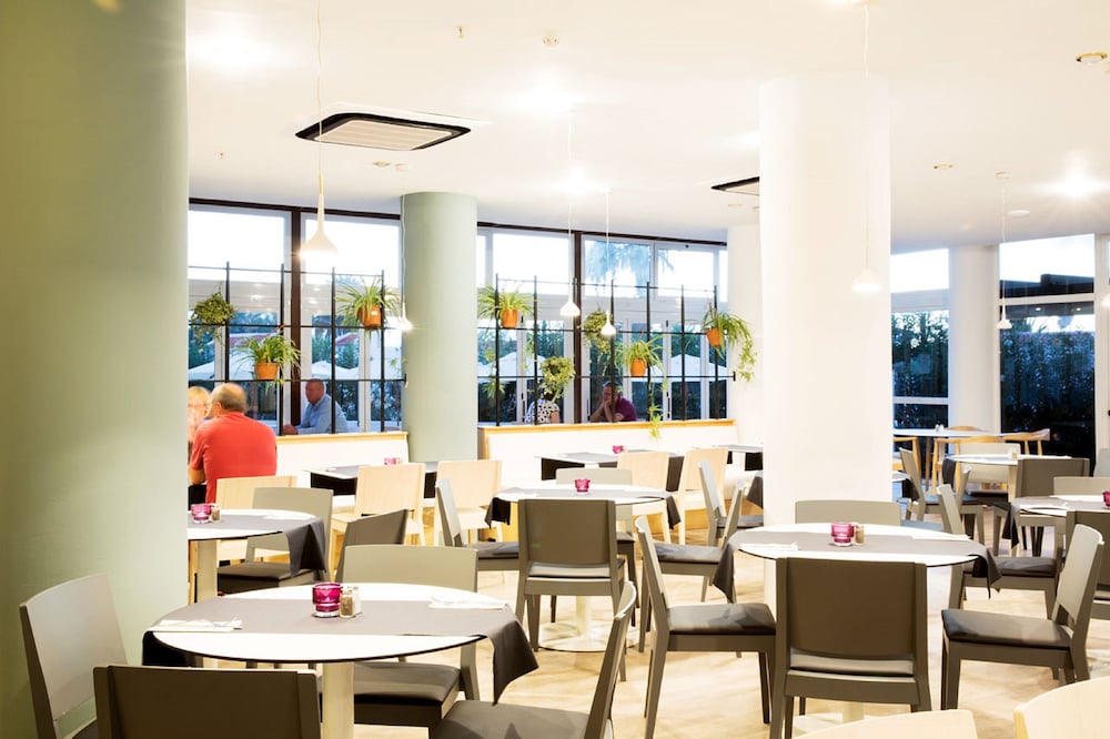 Coral Ocean View - Adults Only 36/50