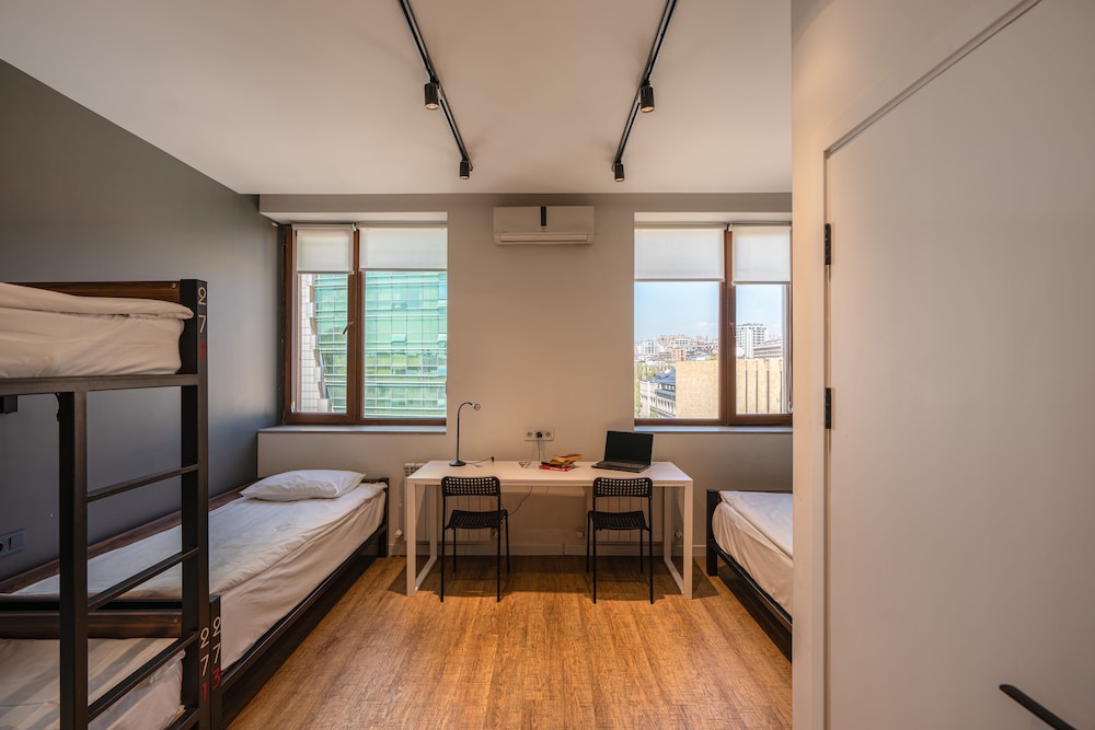 KANTAR HOTEL 14/50