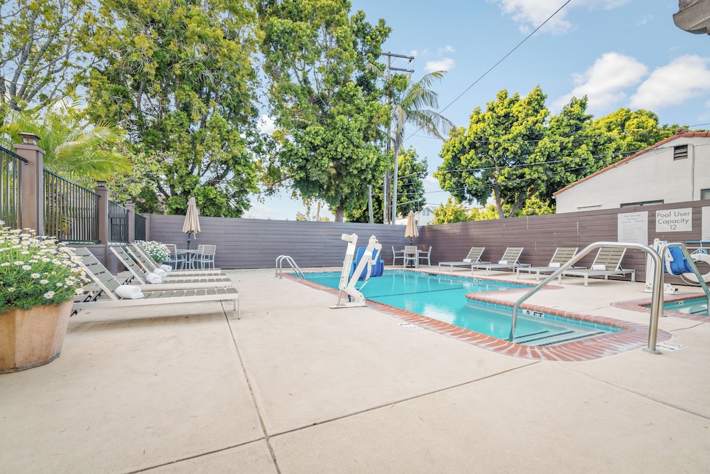 Avania Inn of Santa Barbara 57/80