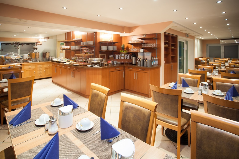 Centro Hotel Mondial Munchen Trademark Collection by Wyndham 37/50