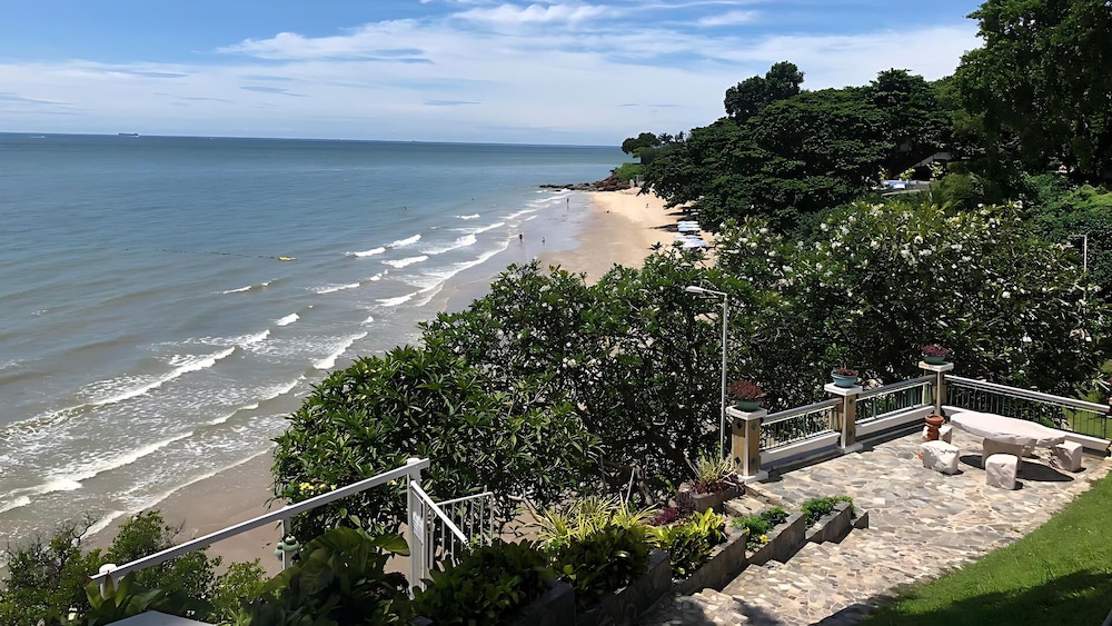 Asia Pattaya Hotel 76/78