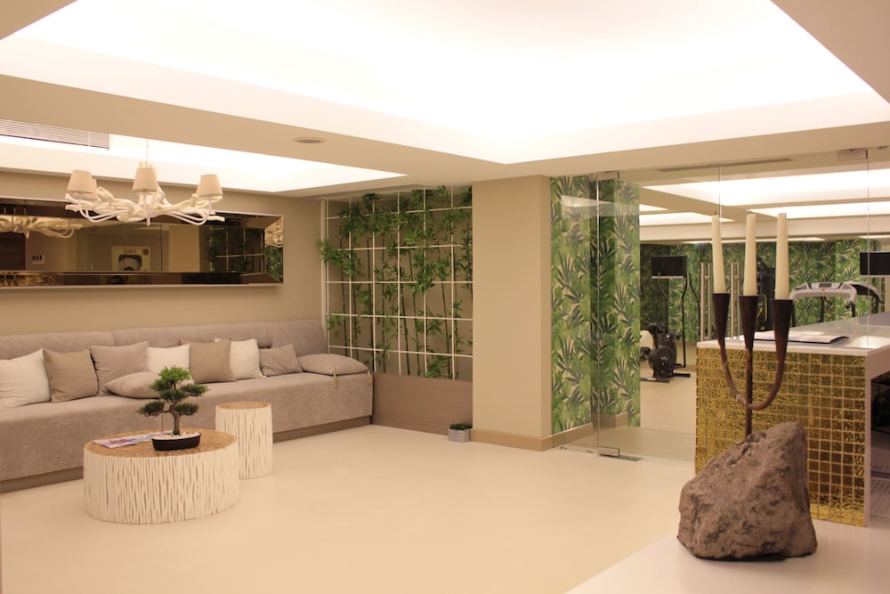 Tiara Termal Spa Hotel 57/77