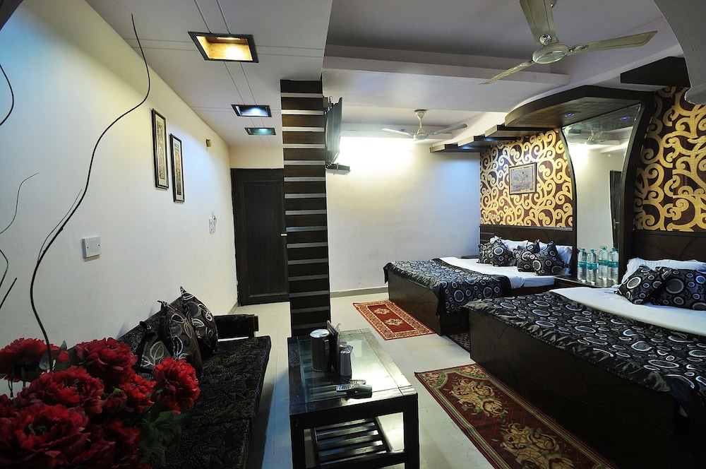 Hotel Roma Dx 15/28