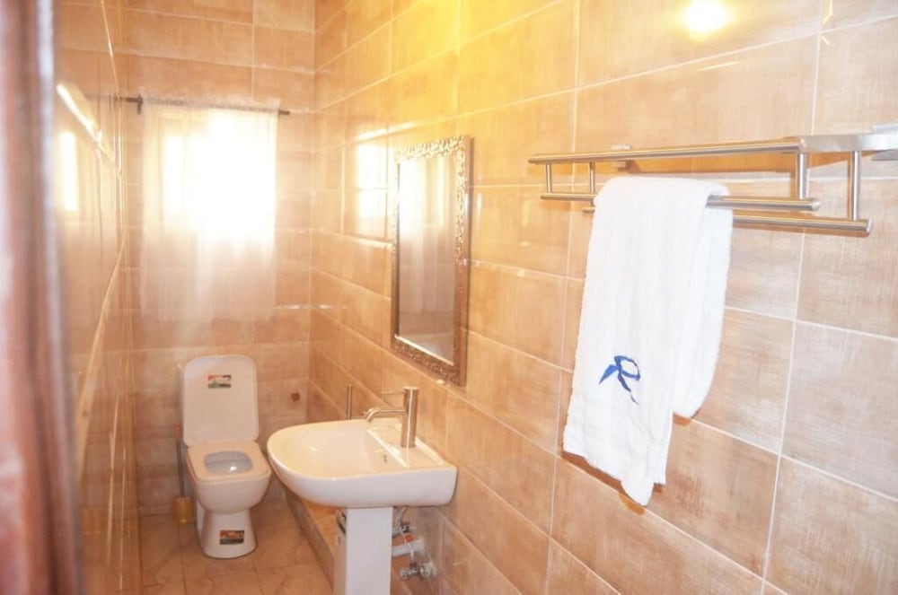 Residency Hotel Area 11 43/46