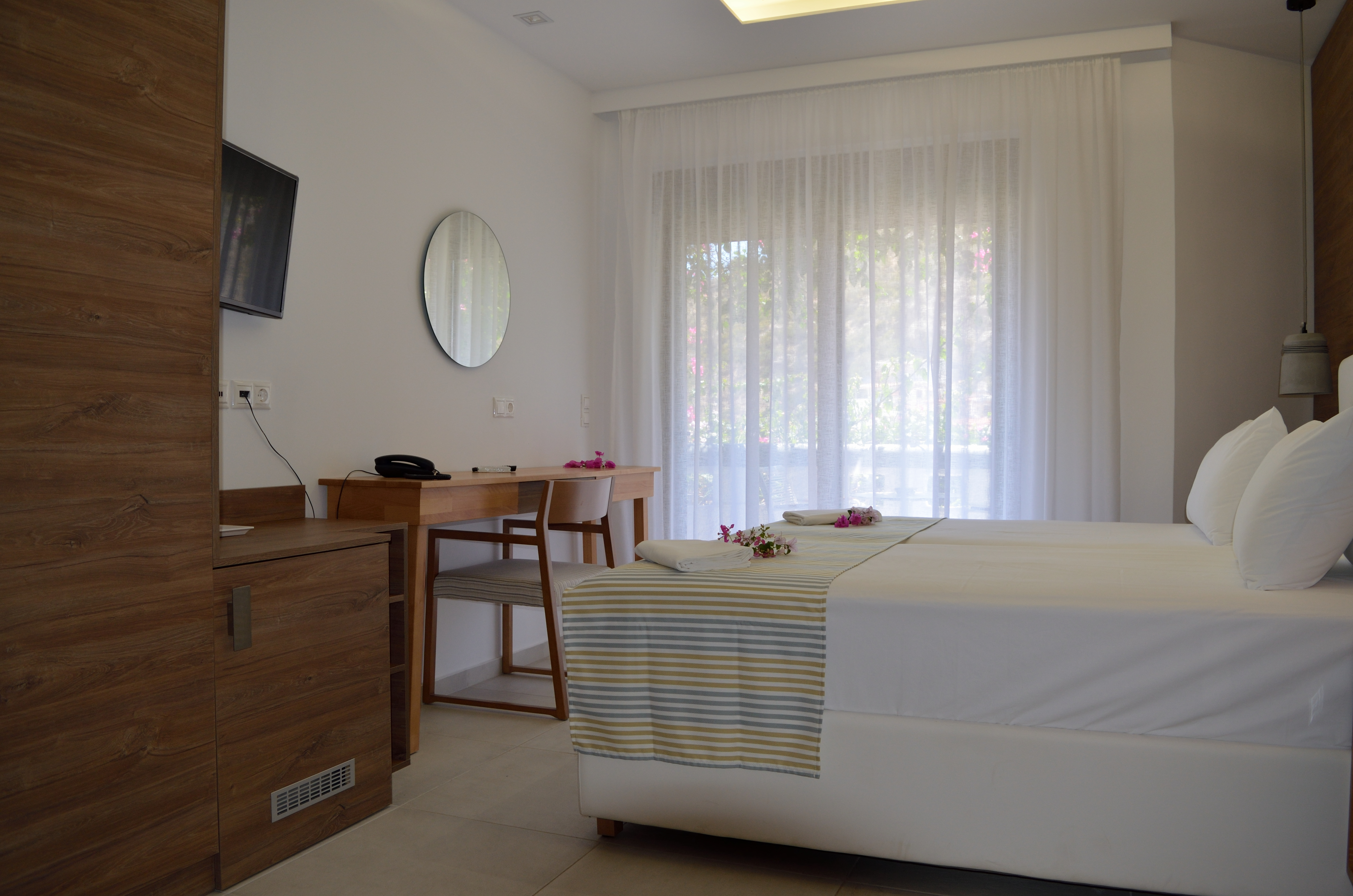 Twin/Double room- Superior- Sea view