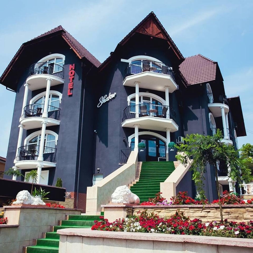 SHADOW BOUTIQUE HOTEL AND SPA 2/31