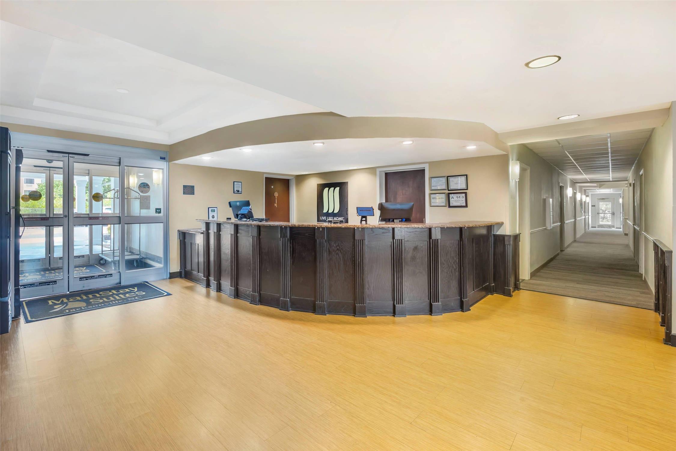 Lobby at Mainstay Suites Camp Lejeune, JACKSONVILLE - NC