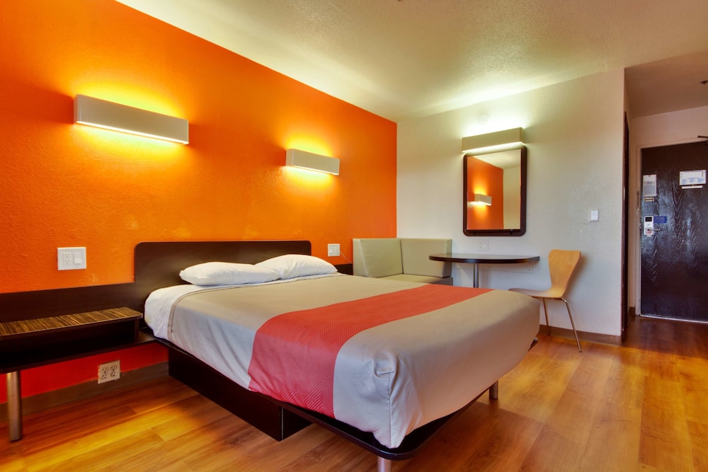 Motel6 Dallas, TX - Fair Park 38/54