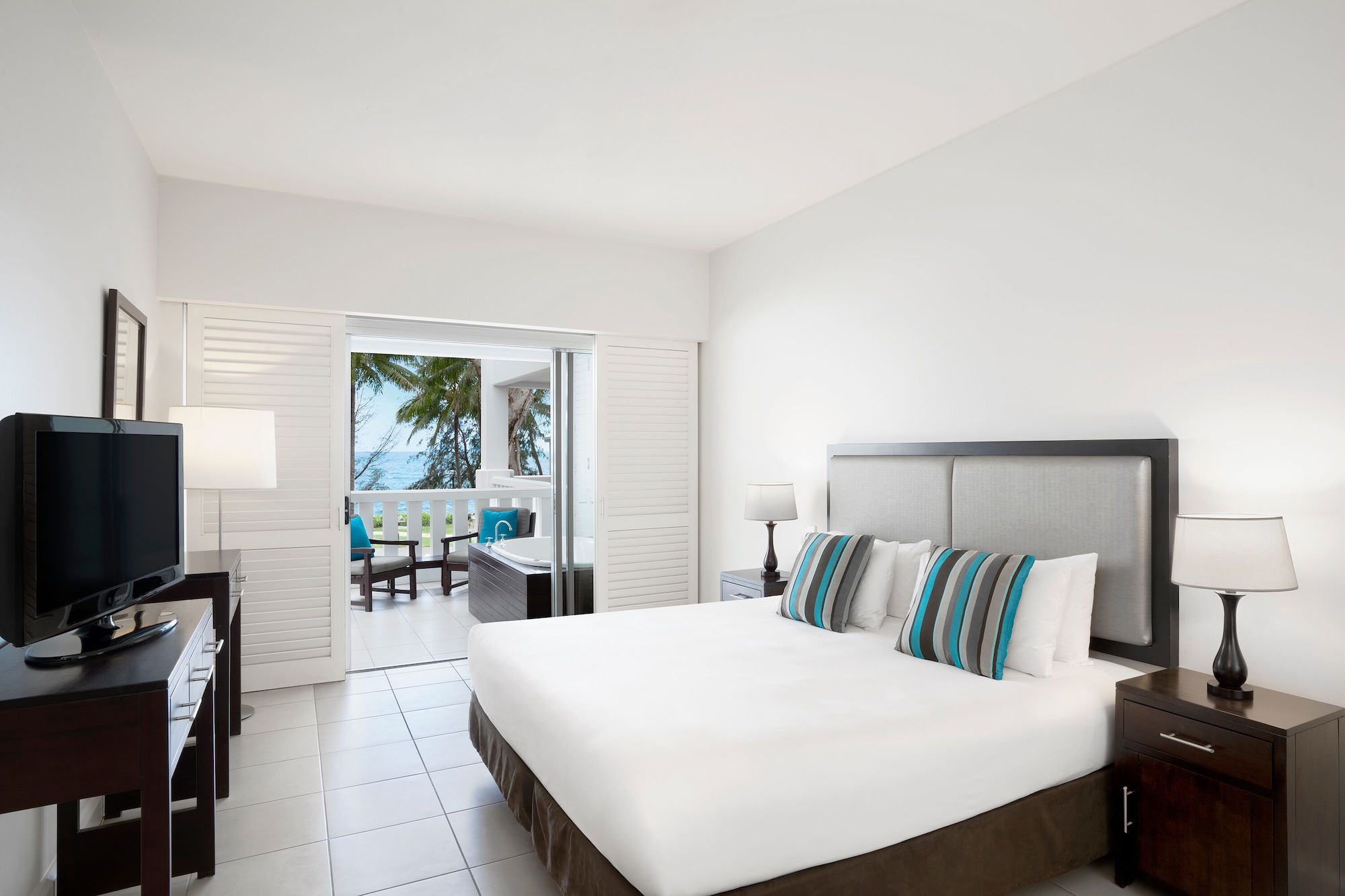 Ocean, Spa, Twin Beds