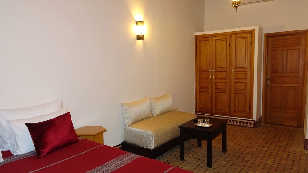 Riad Sabah 15/50