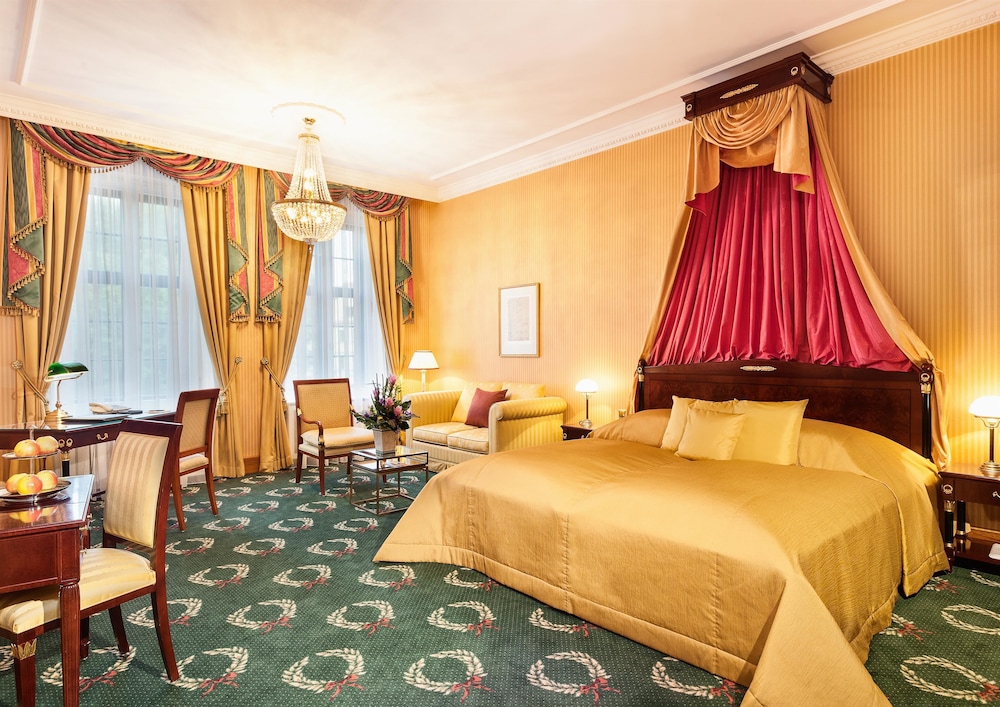 Best Western Premier Grand Hotel Russischer Hof 21/67
