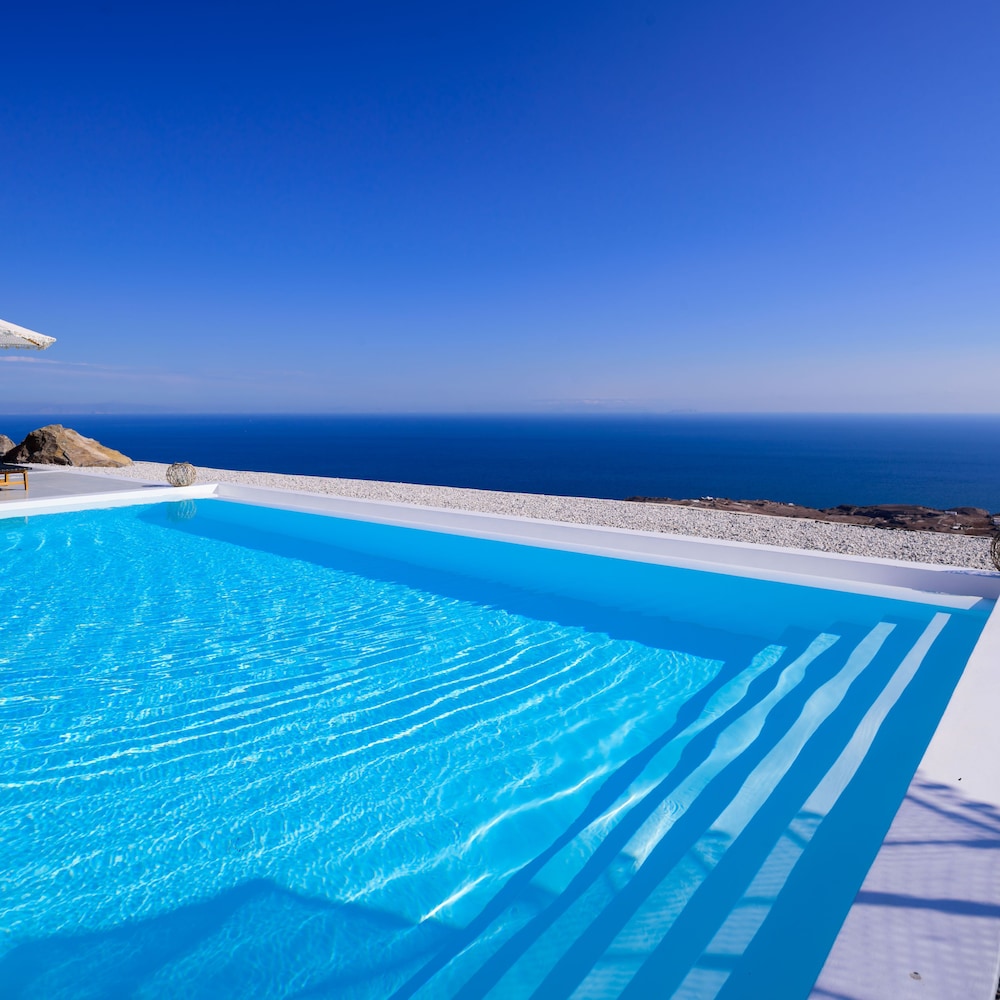 Terra Blanca Suites 52/63