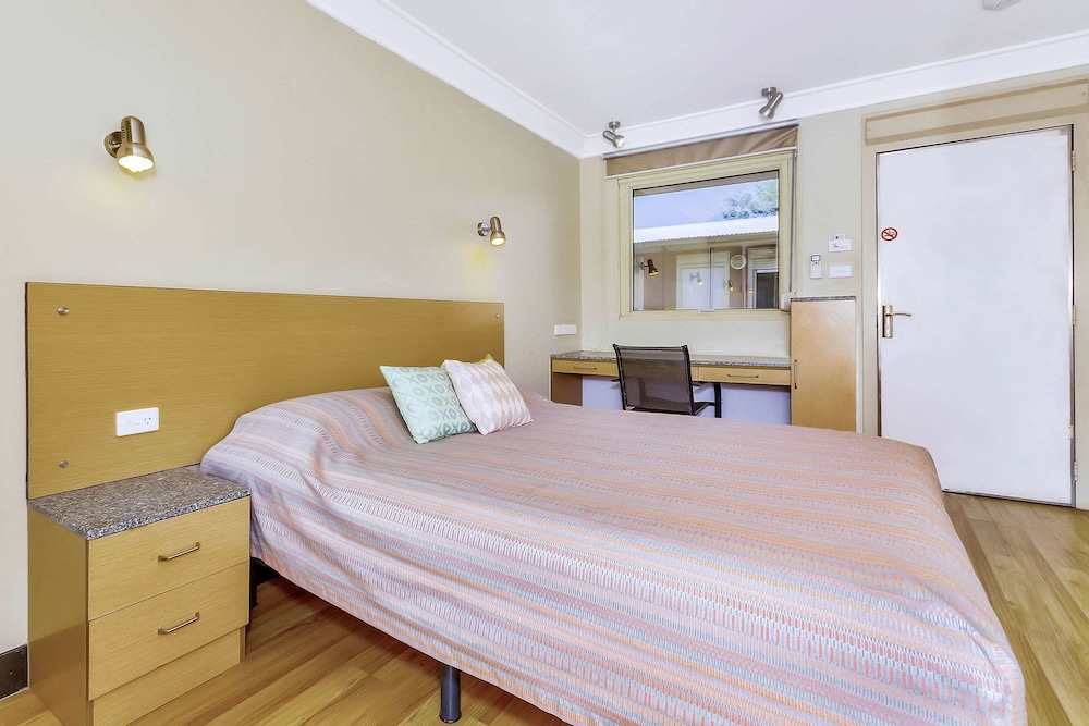 Econo Lodge Karratha 17/50