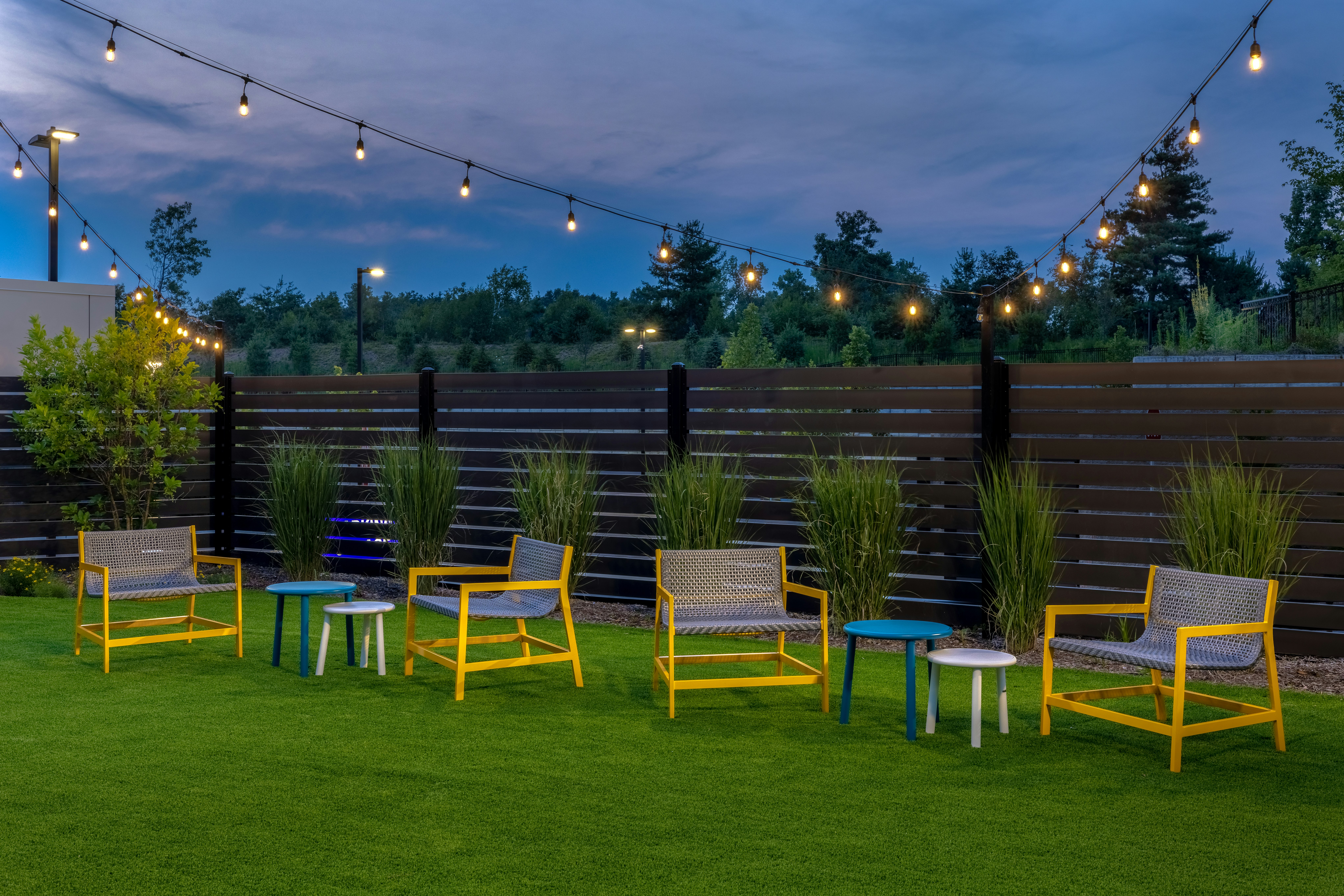 Home2 Suites by Hilton Bristol 25/26