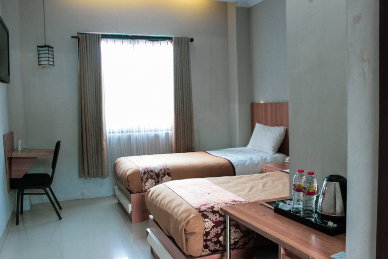 Superior, Twin Beds