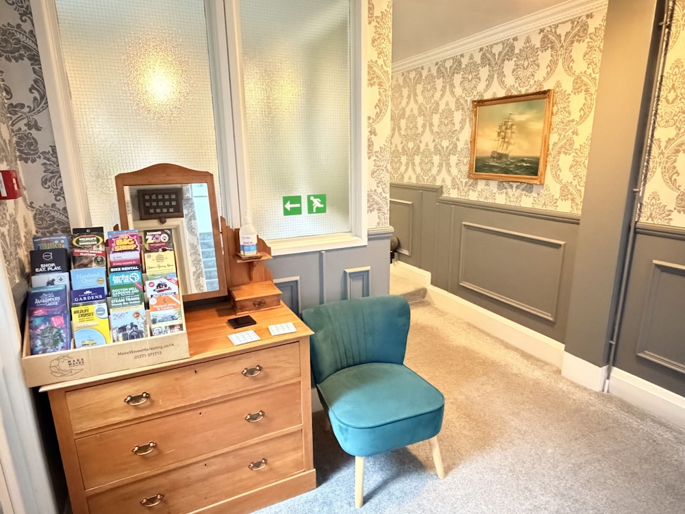 The North Cliff Hotel 41/50