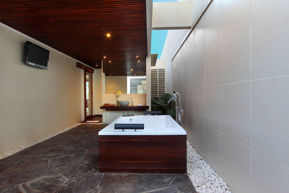 Avery Le Nixsun Villas Uluwatu by Waringin Hospitality 16/73