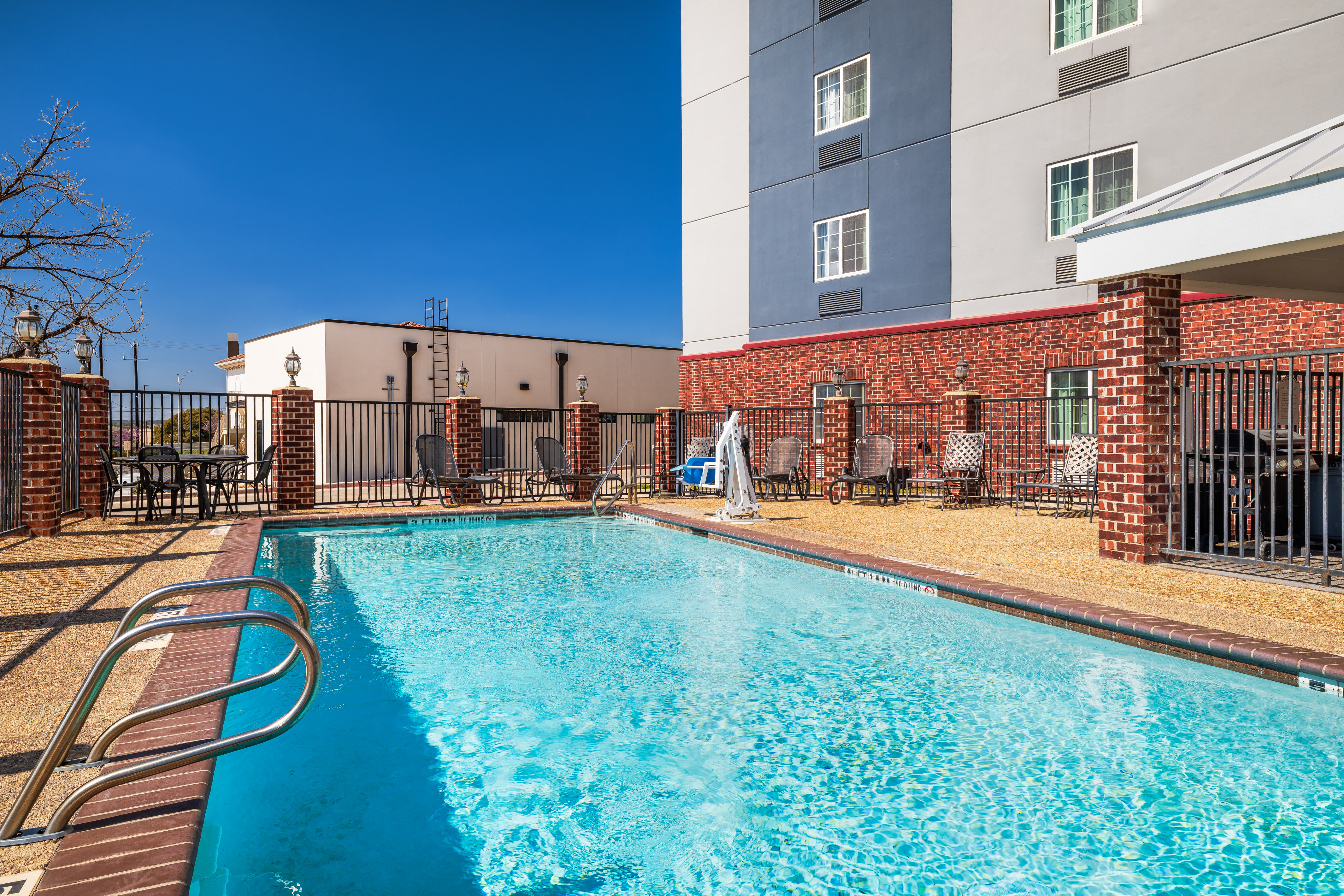 Candlewood Suites San Antonio Nw Near Seaworld 27/27