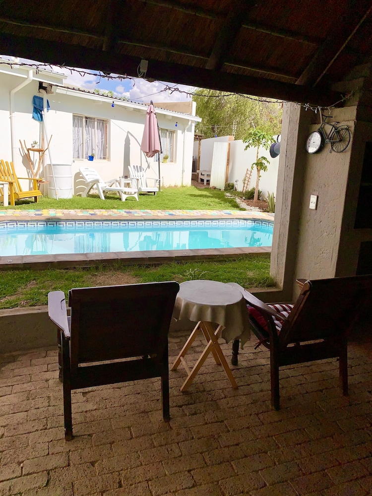 Kate's Nest Guesthouse 45/50