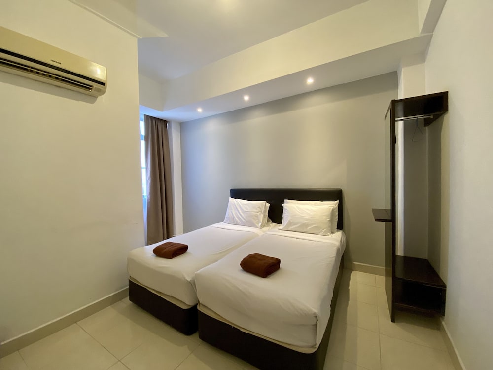 Sumai Hotel Apartment 12/58