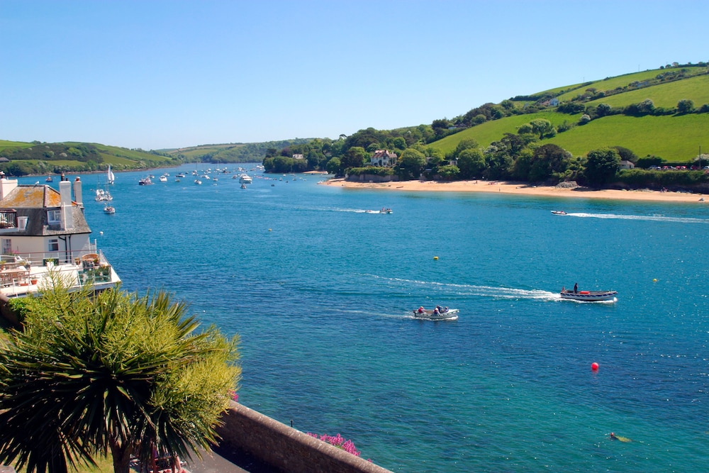 Salcombe Harbour Hotel and Spa 71/75