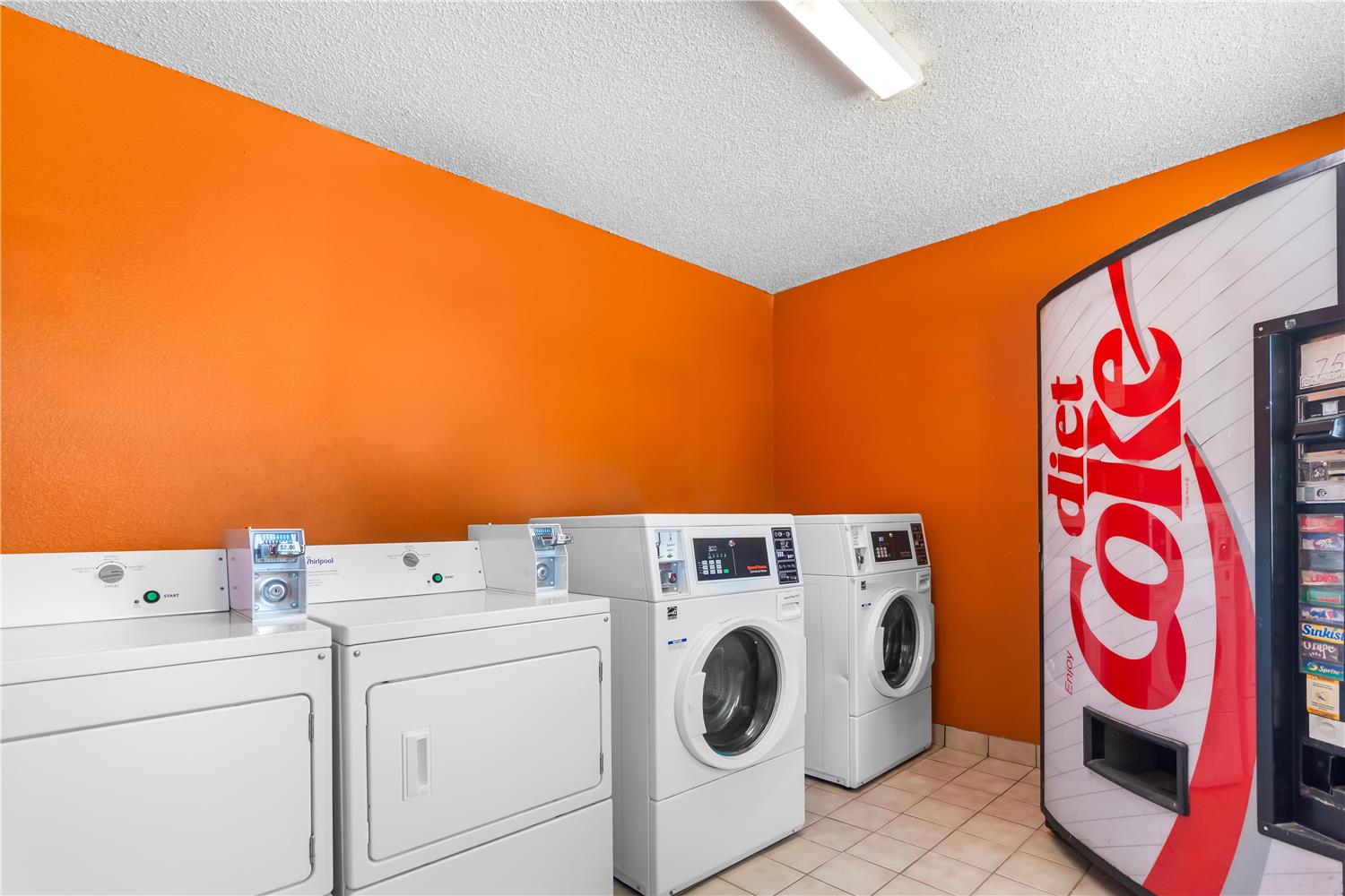 Americas Best Value Inn Suites Siloam Springs 8/26