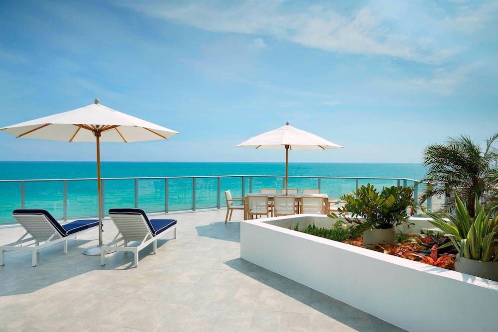 Cadillac Hotel & Beach Club, Autograph Collection 16/37